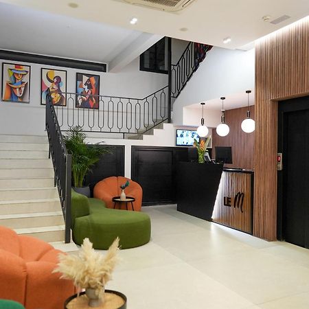 Le M Hotel Rabat Bagian luar foto