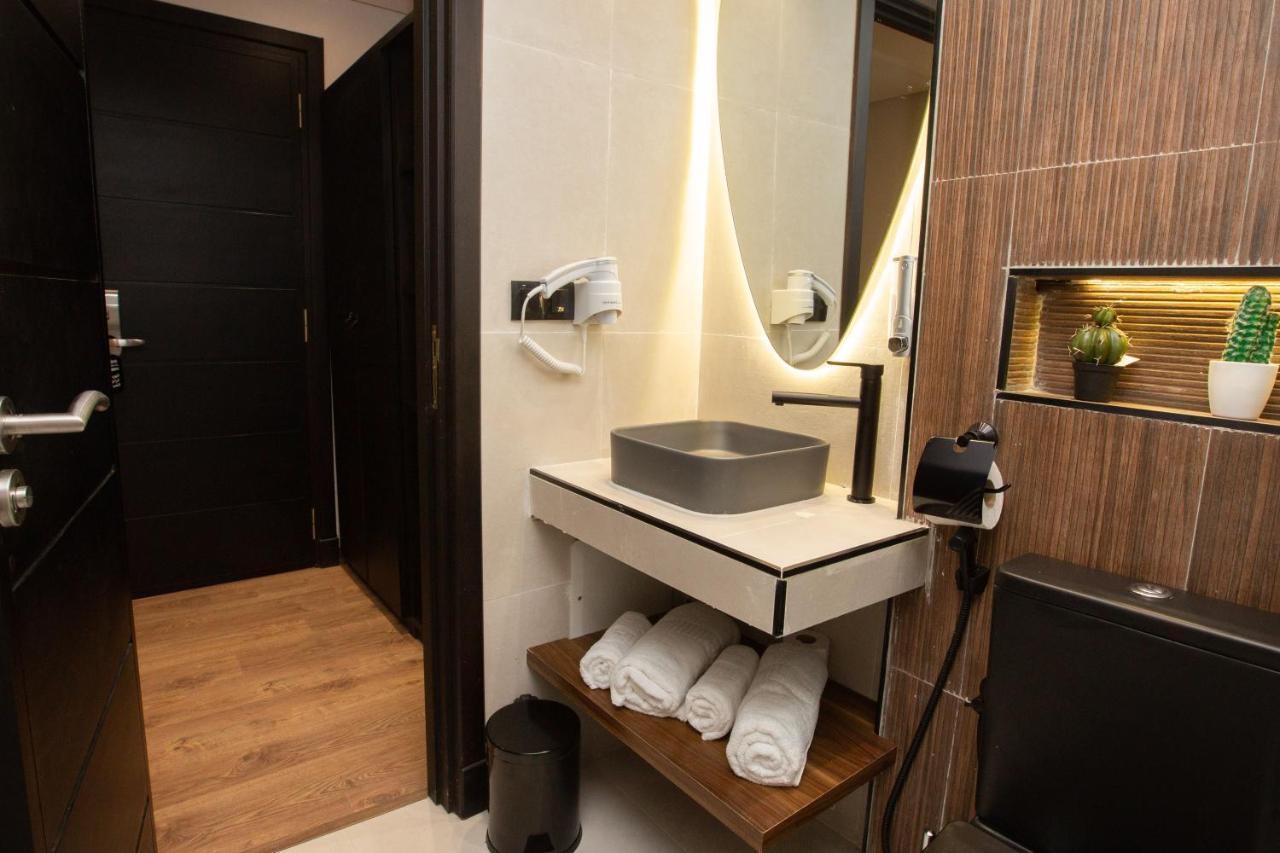 Le M Hotel Rabat Bagian luar foto