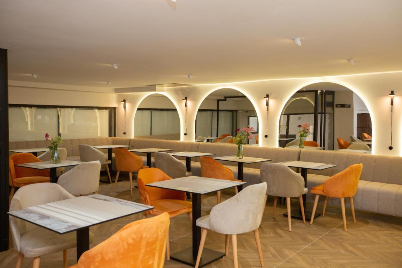 Le M Hotel Rabat Bagian luar foto