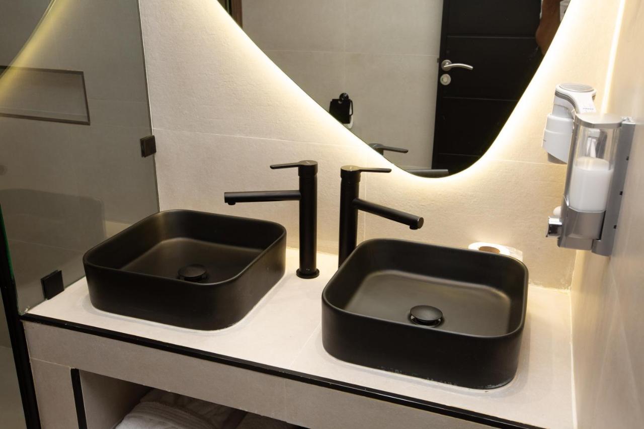 Le M Hotel Rabat Bagian luar foto