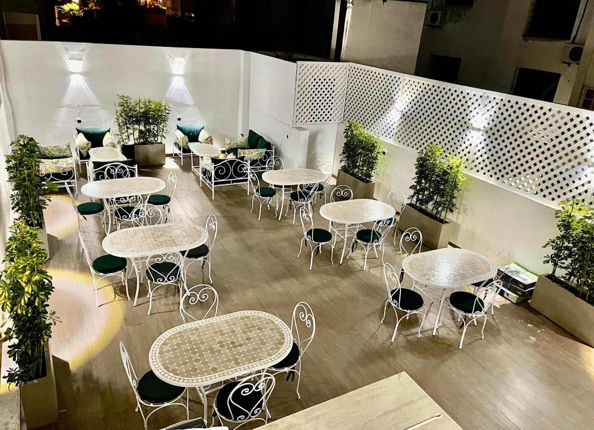 Le M Hotel Rabat Bagian luar foto